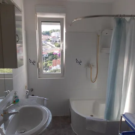 Apartment Goja *