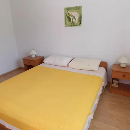Apartment Goja *