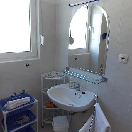 شقة Goja تروغير